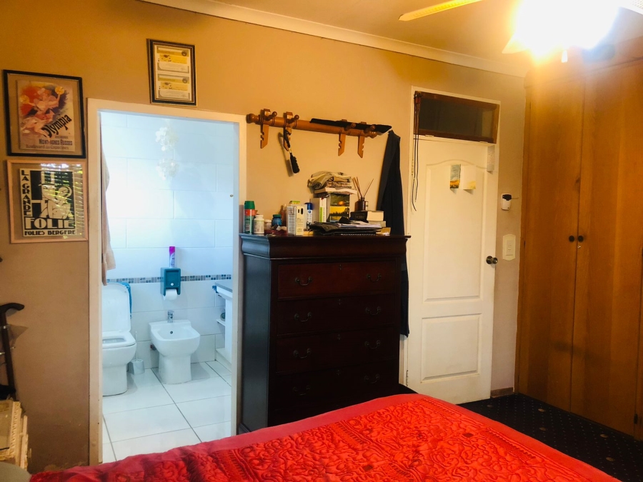 5 Bedroom Property for Sale in Protea Park North West